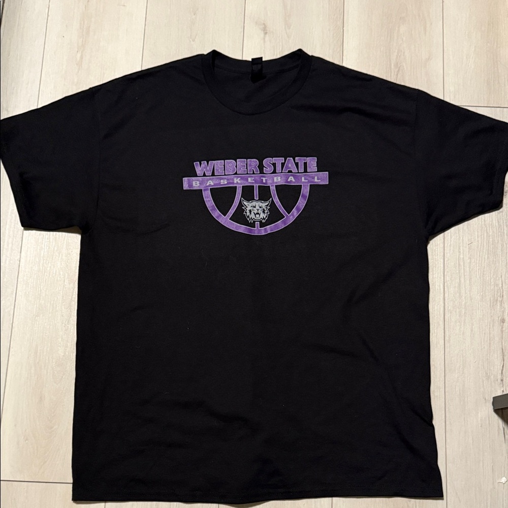 Weber State Basketball Men's Black Tee - Purple-College Hoops Size XL-Never Worn